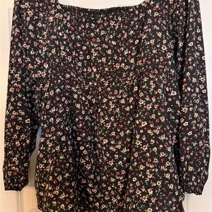 BloomChic NWT Black and Red Floral Blouse
